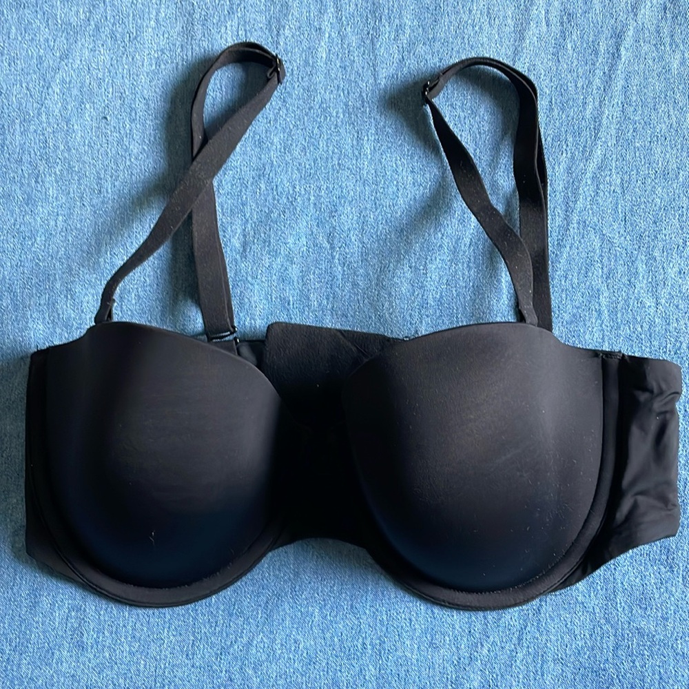 Gap Body Convertible Strapless Multiway T-Shirt Bra Black